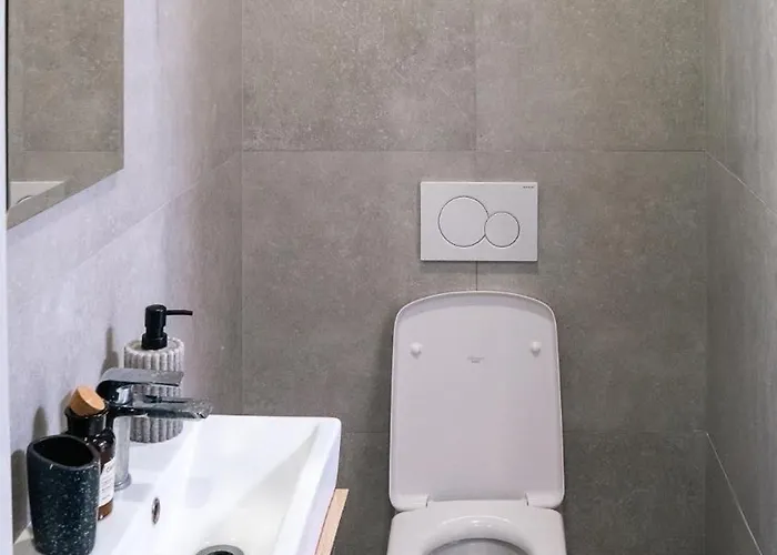 Star House Sered * Sered'